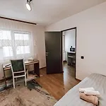 Charming Hideout- Quiet And Cozy